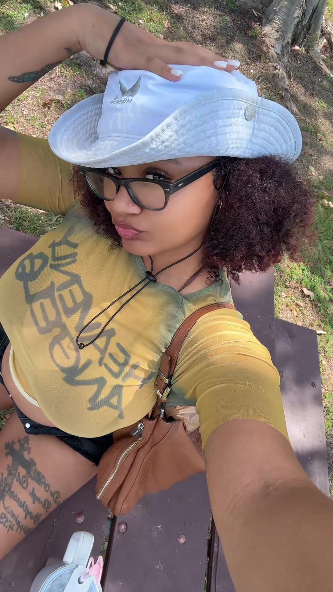 @Lightskinbabiee