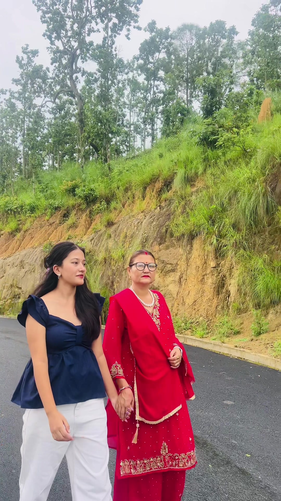 @chandmanju4