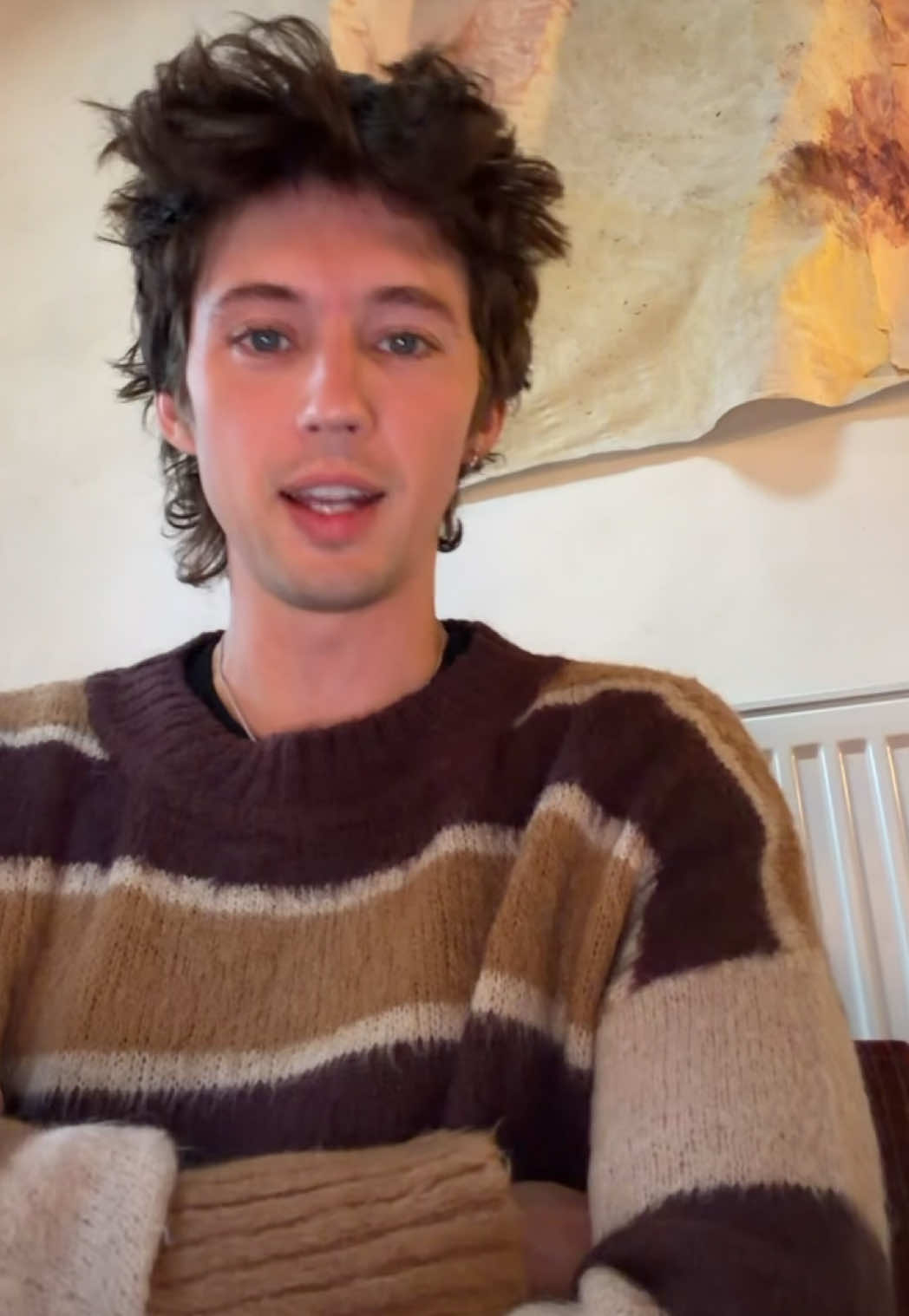 @Troye Sivan