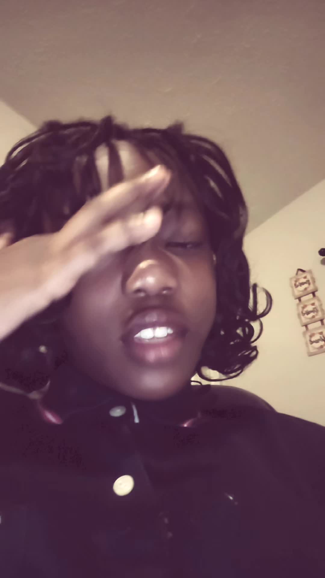 @Kk_ so weird ☆🕷👽👾✝️