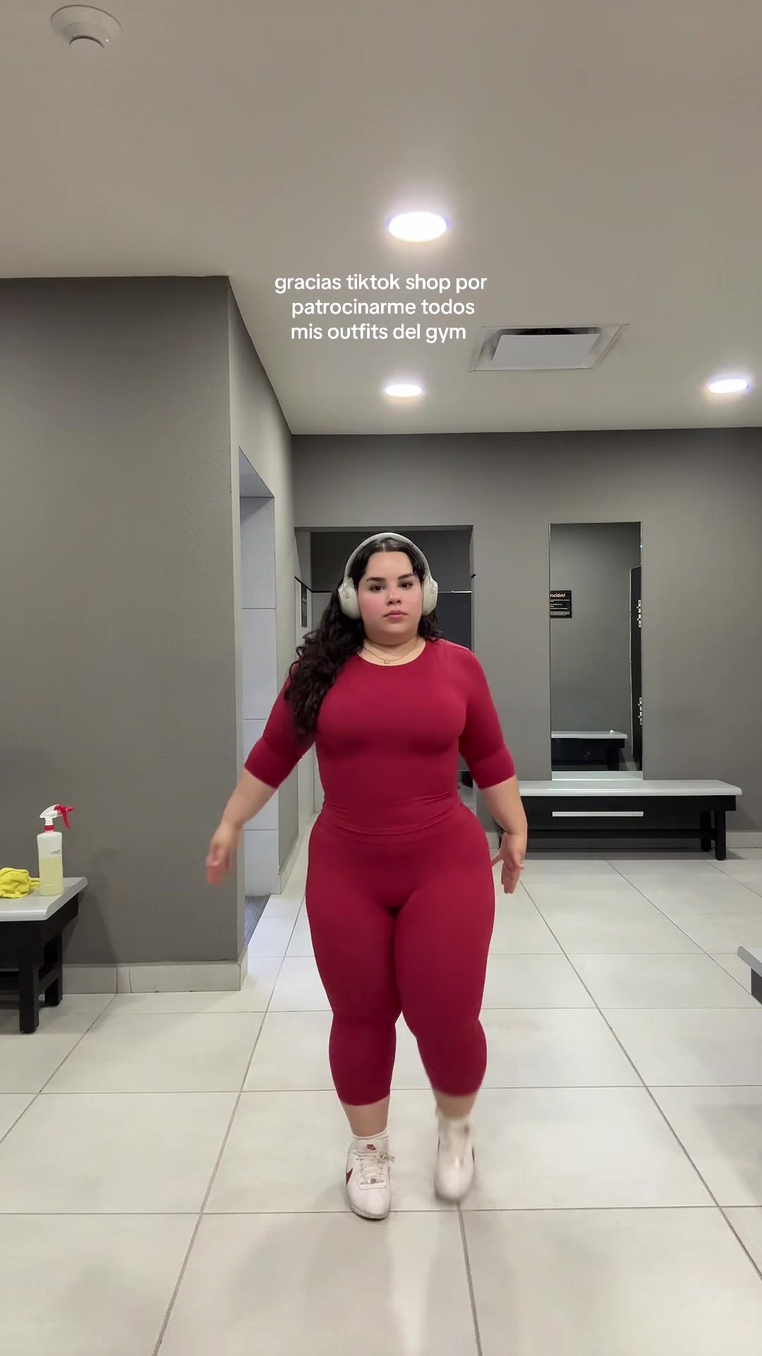 @Denisse Velaz