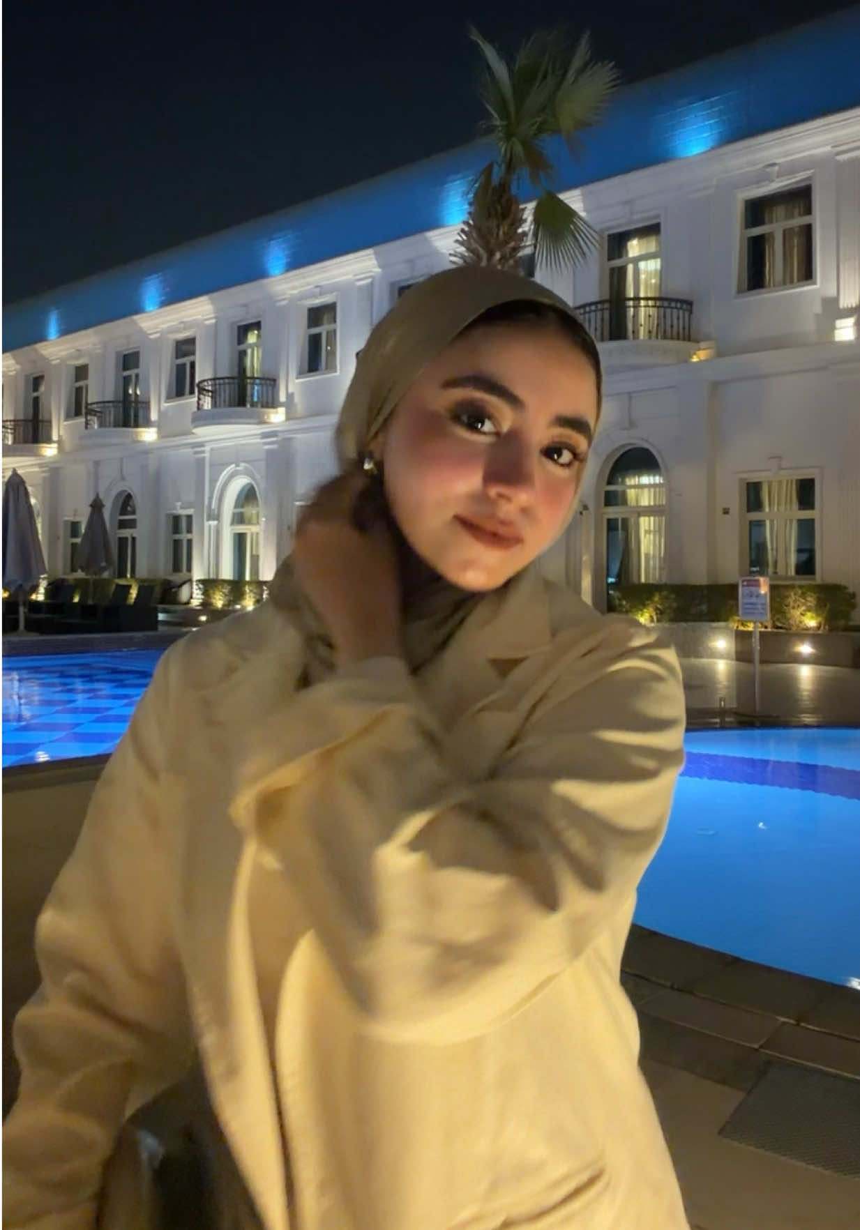 @LOZAA