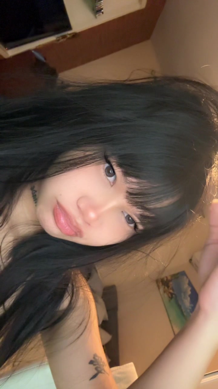 @🐰
