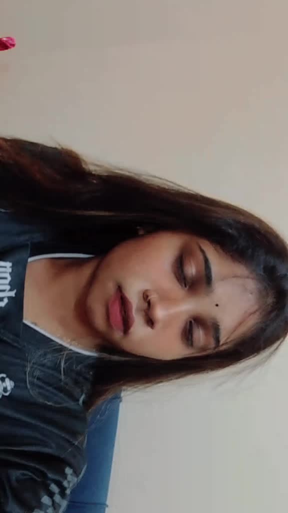 @Eye_killer 🌚🤍👀
