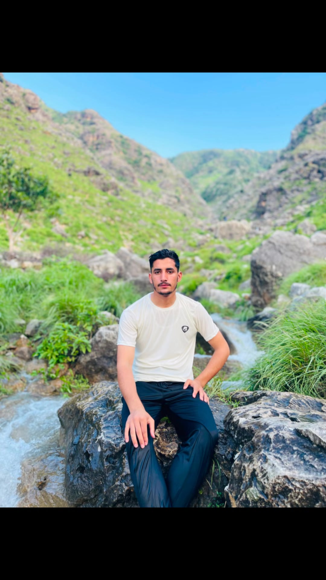 @Sallo Bhai😊