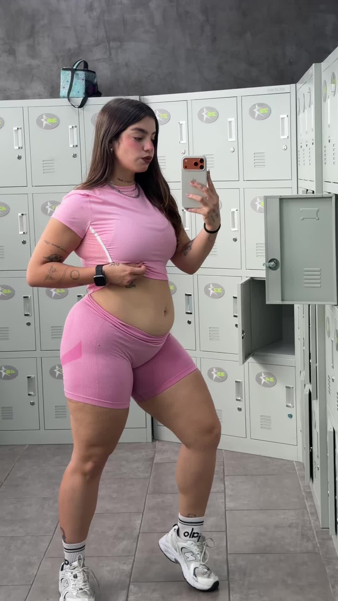 @GIA