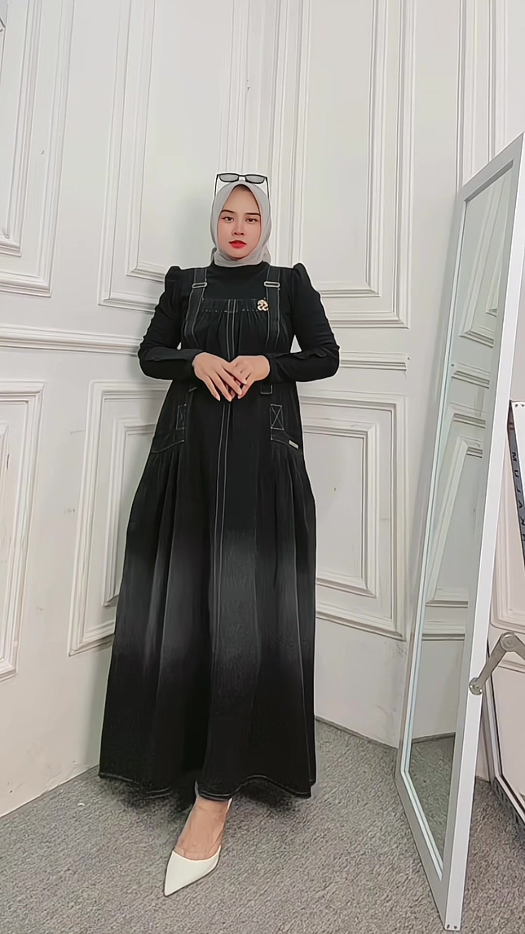 @Raisa Collections