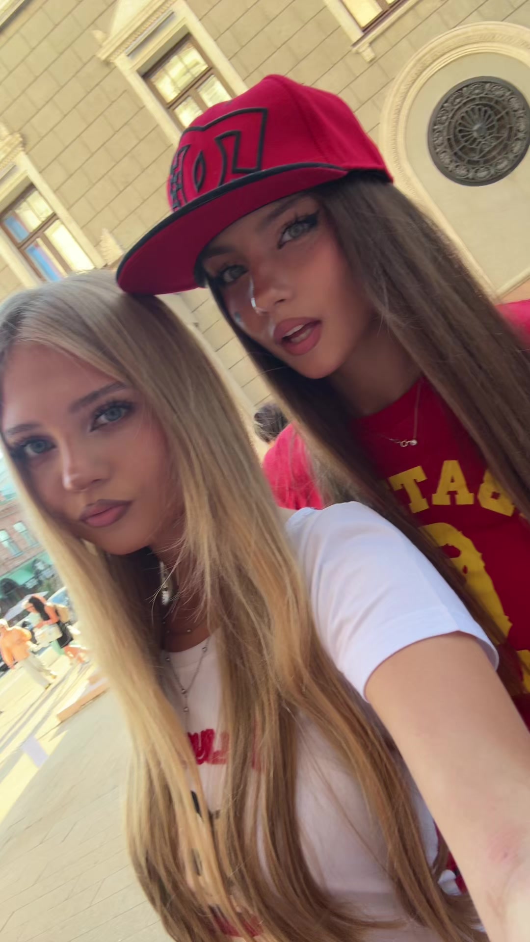 @соня смил