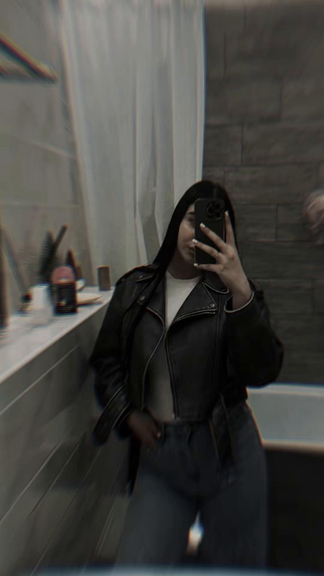 @Оксанка&hearts;️