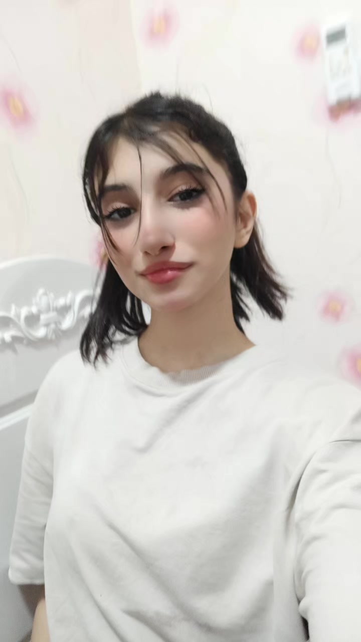 @𝚙𝚊𝚛𝚒𝚊🌶😝