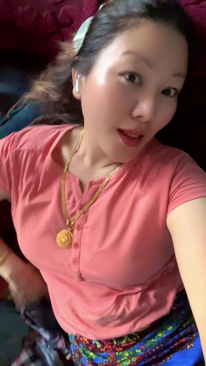 @Binu Gurung