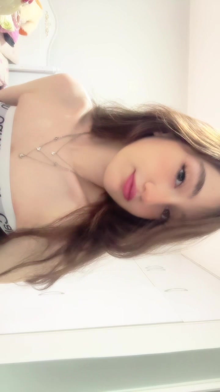 @elina_alsafi