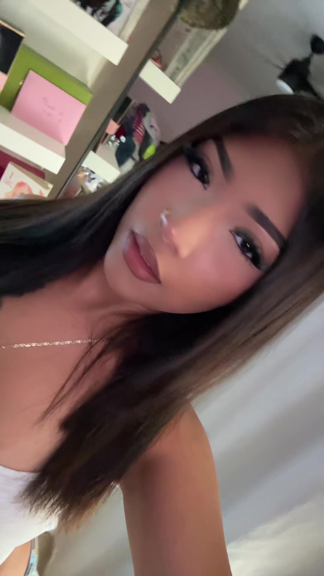 @y