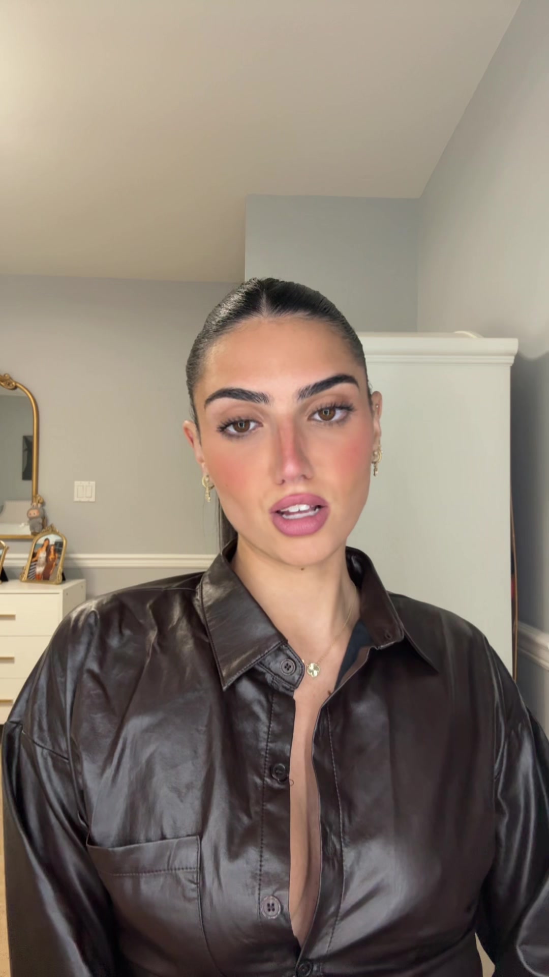 @Nikki
