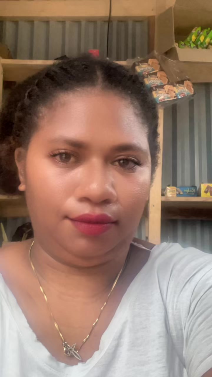 @Mama Glo
