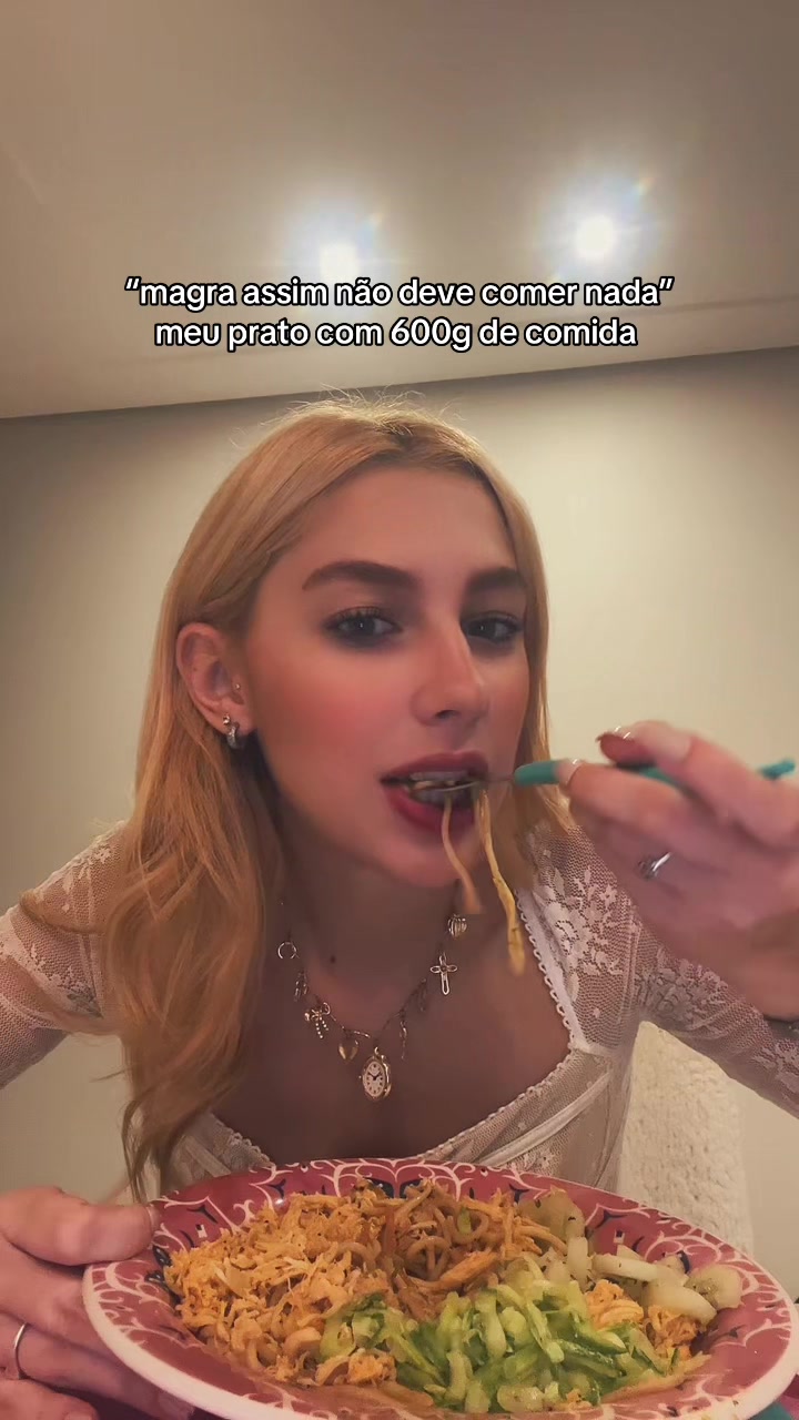 @Renata • UGC