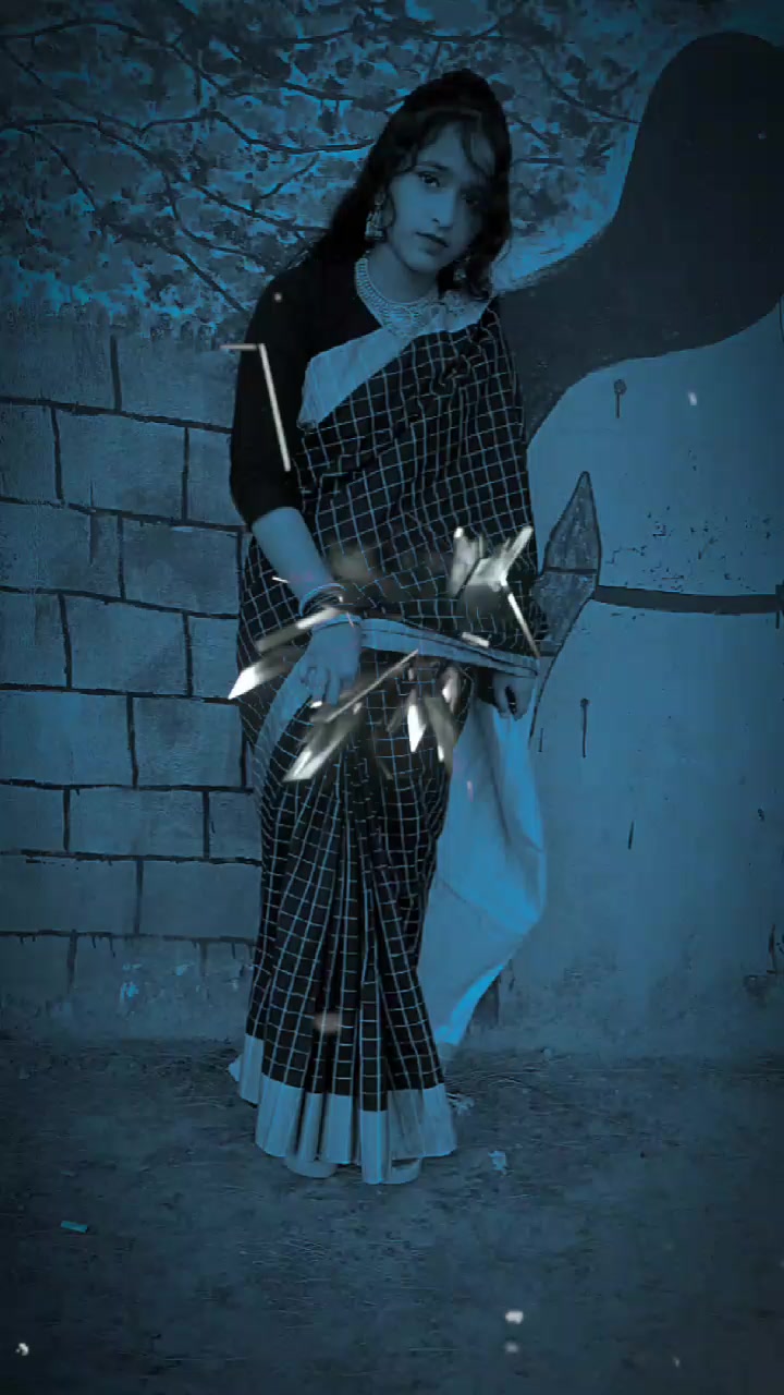 @আম্মুর আদরের মেয়ে