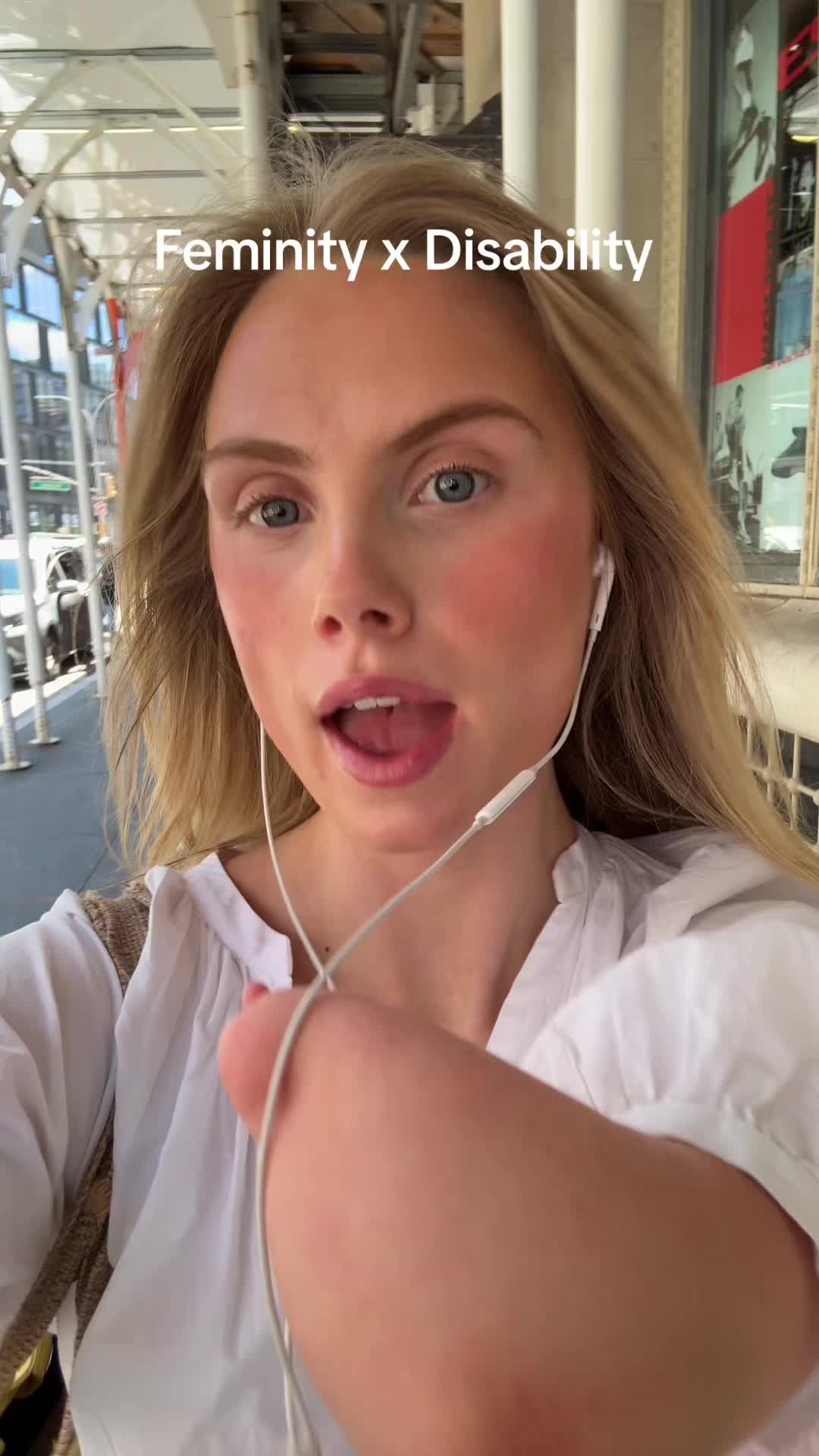 @caitlyngiannini