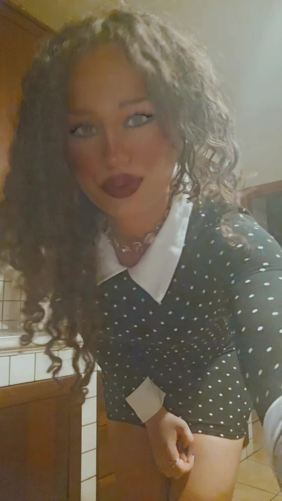 @Debora