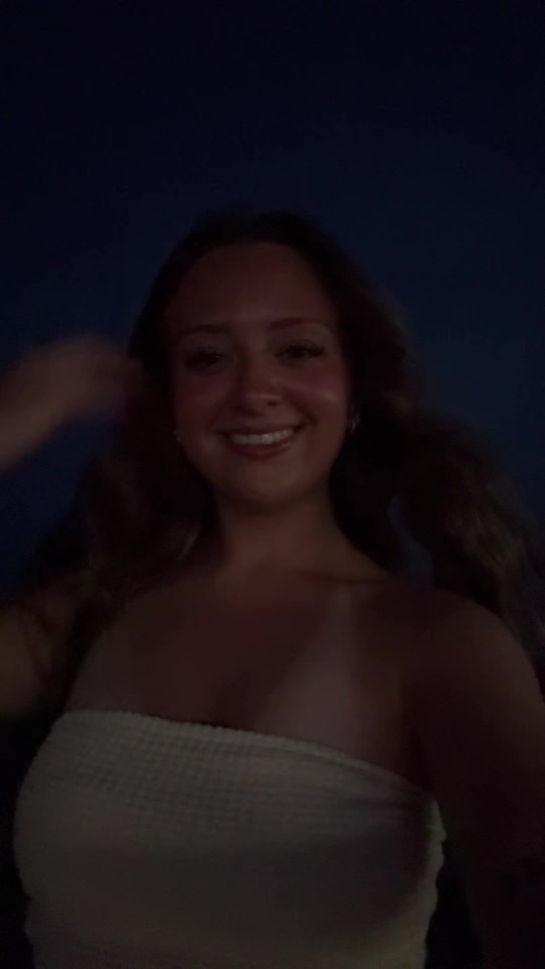 @cayleigh:)