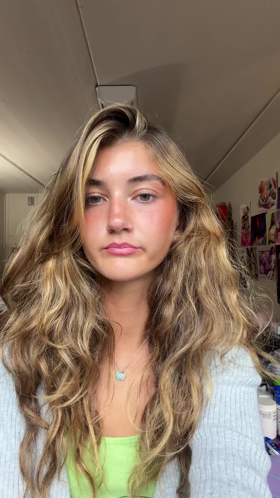 @clara