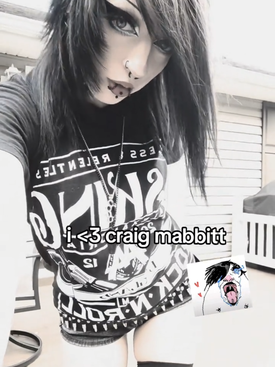 @carleigh curse 🕸️