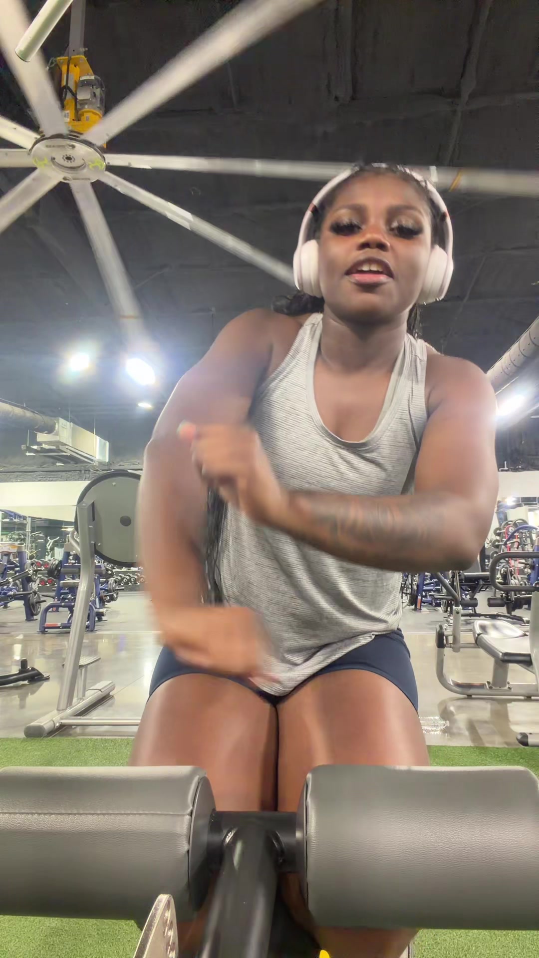 @jd🏄🏾&zwj;♀️