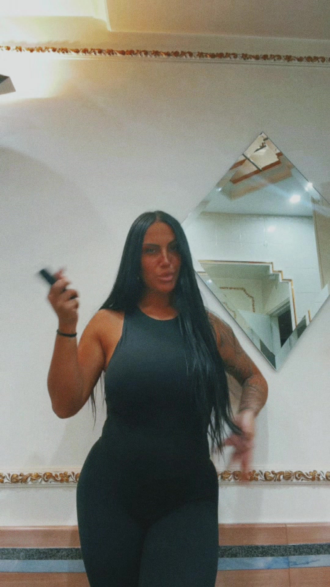 @Martina🥀