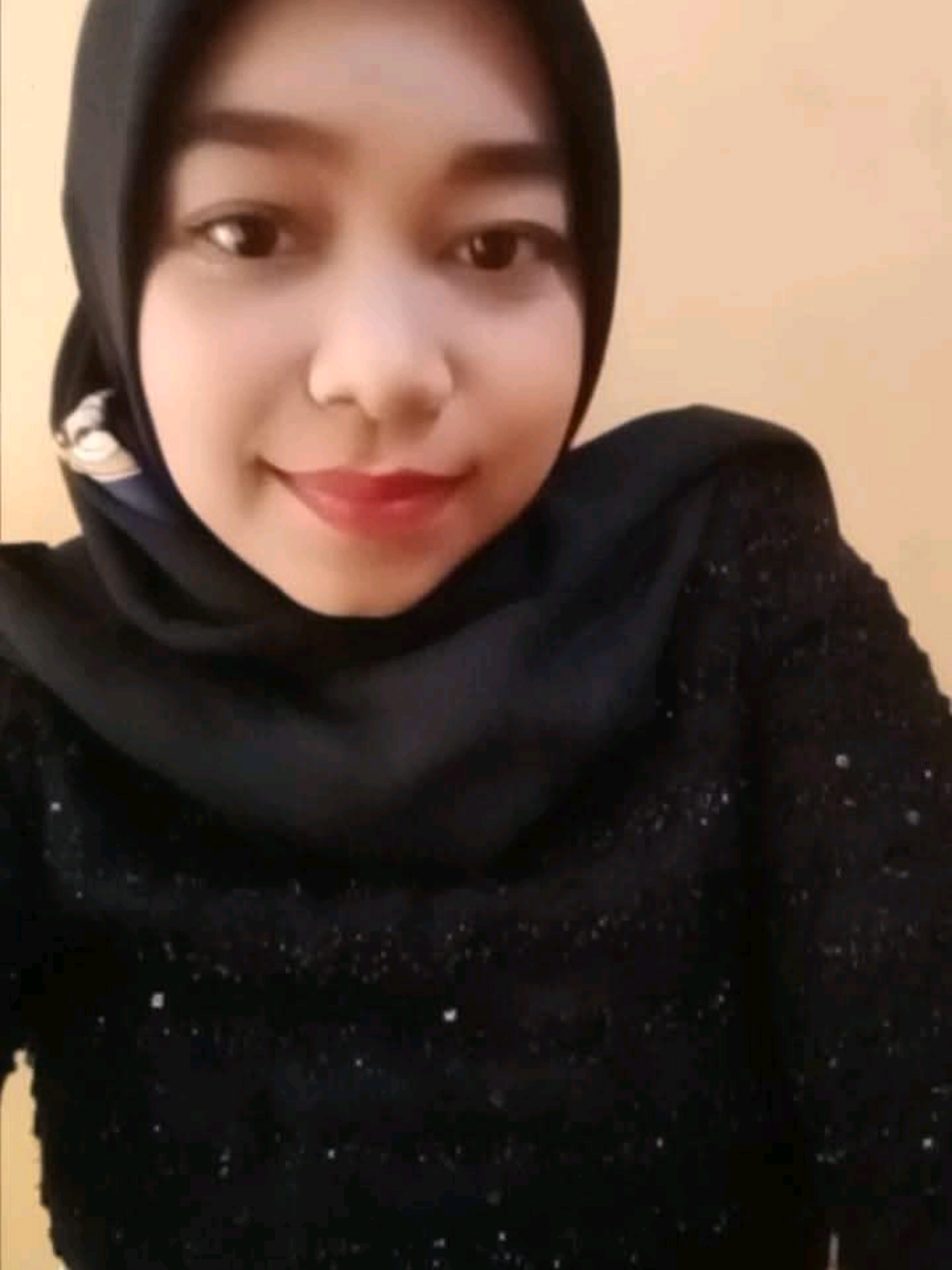 @Ambu_Nurul