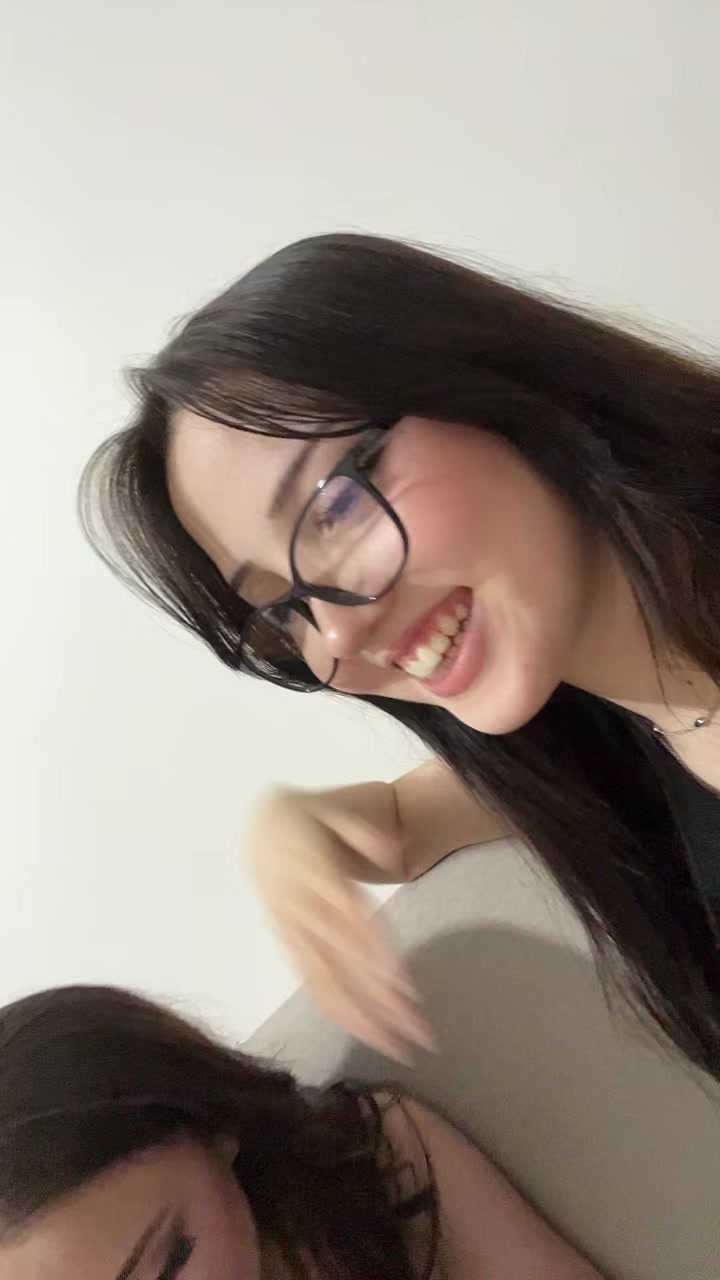 @larvia