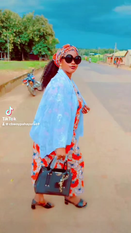 @🎀•||•C🫂Boy🦋Fav🔐Wife•||•🎀