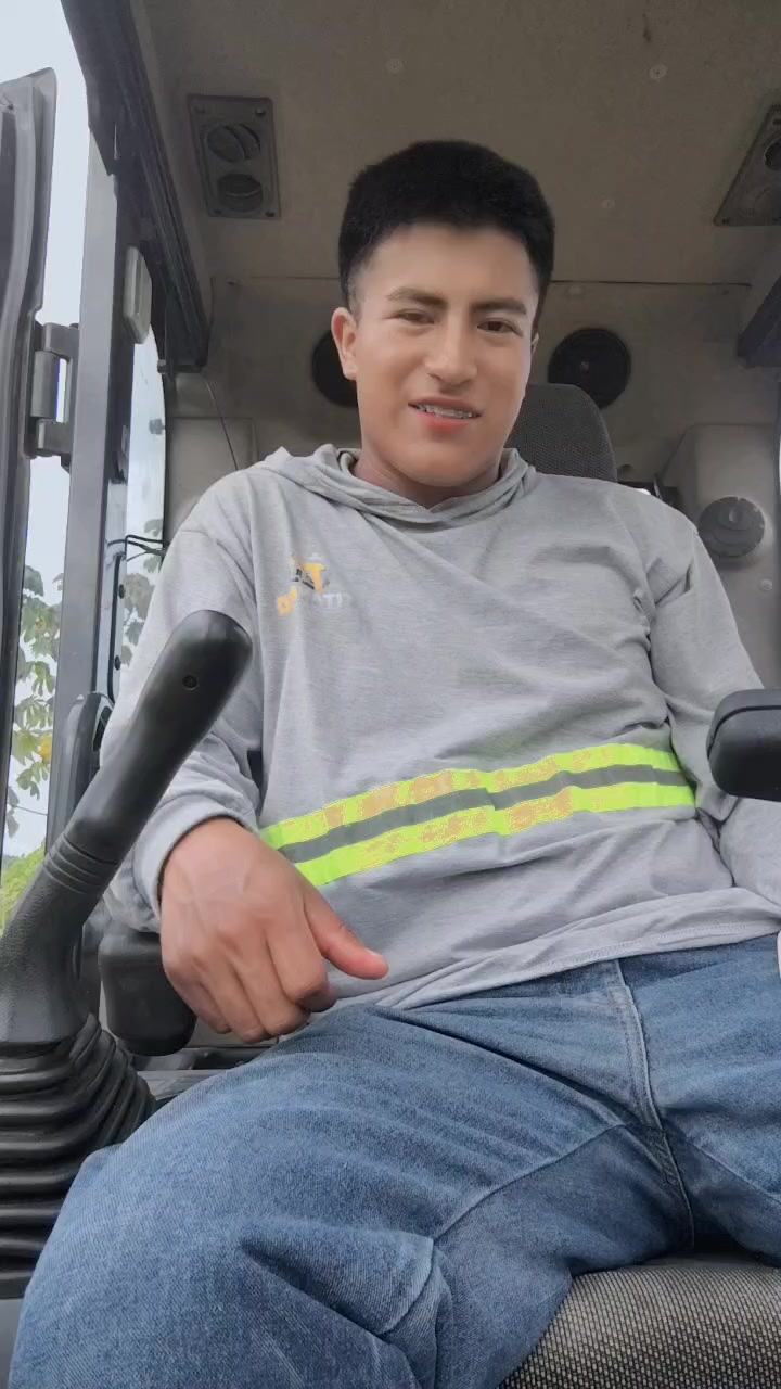 @🗻🤠Sayri .🏡,Thupag👷🚜
