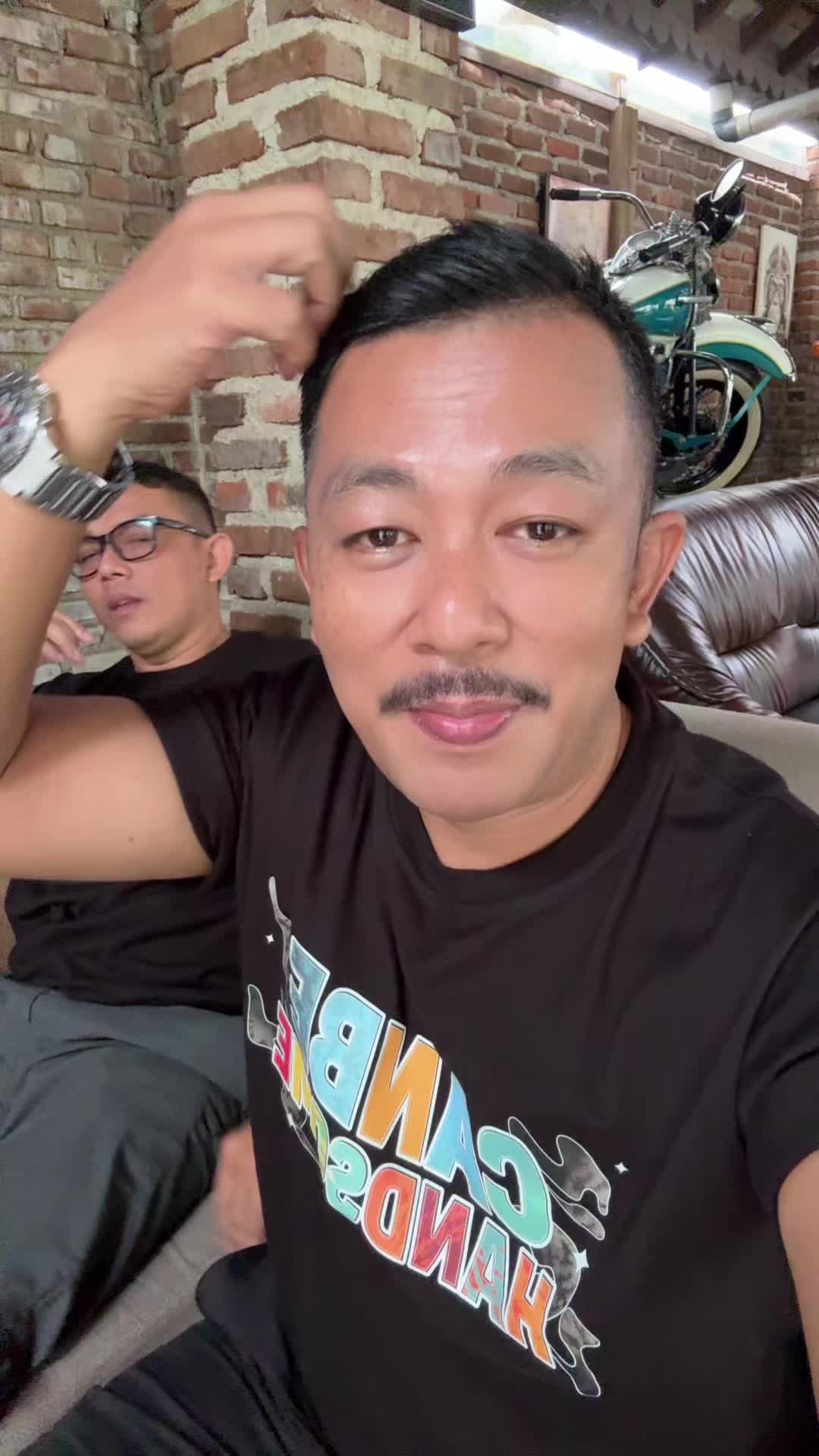 @𝐀𝐛𝐚𝐡 𝐑𝐮𝐥𝐥𝐲🧢