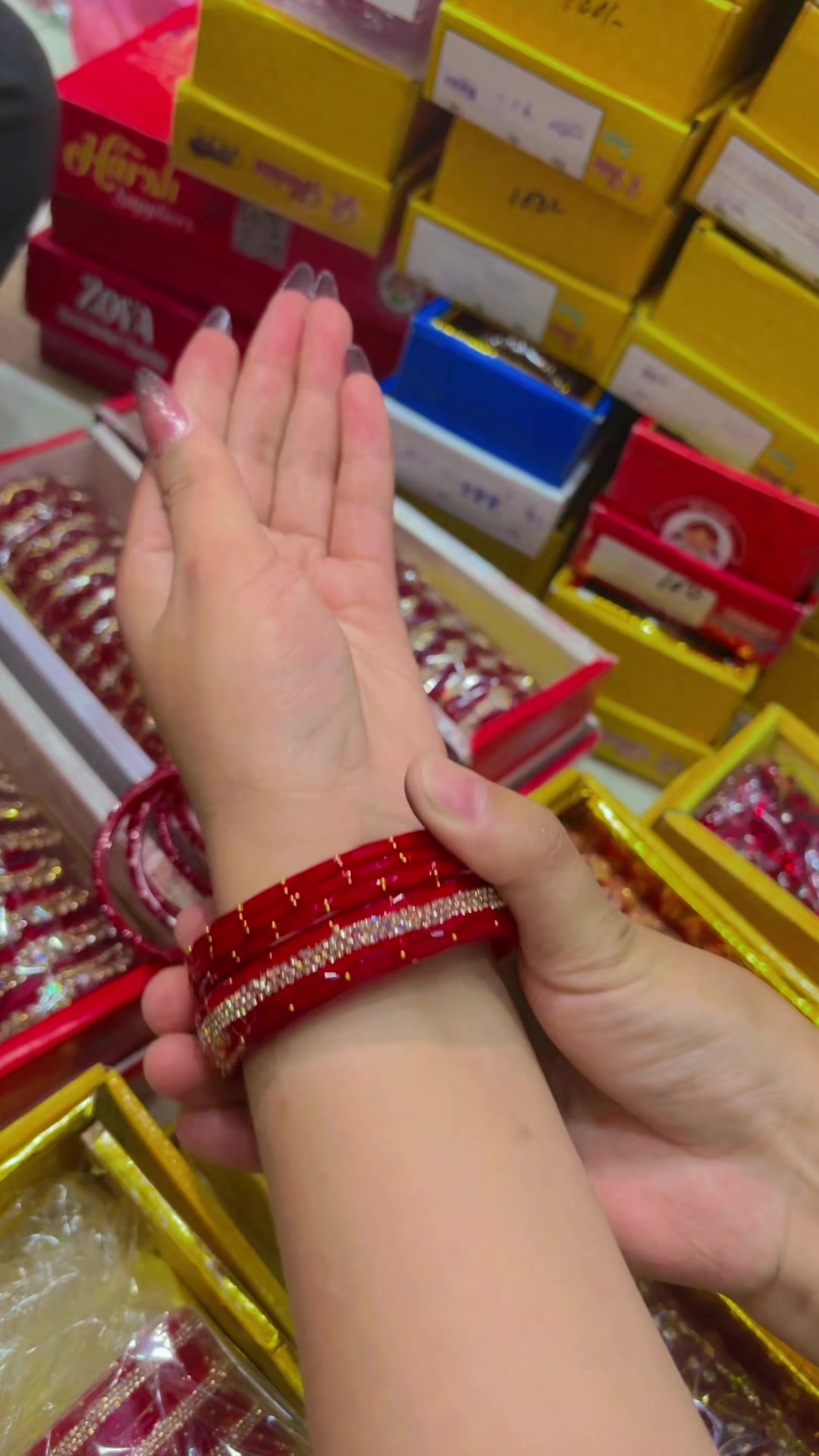 @Attractive Collection