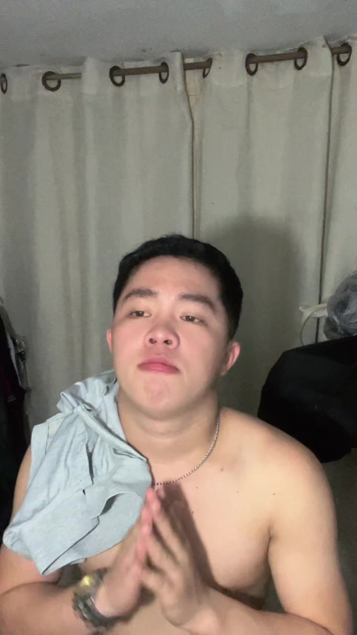 @KuyaCy