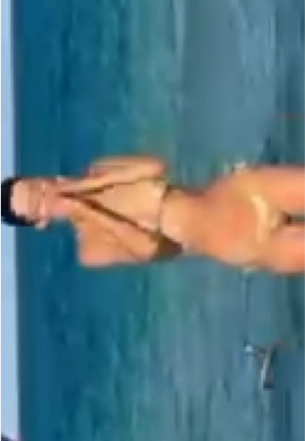 @isabellaelei
