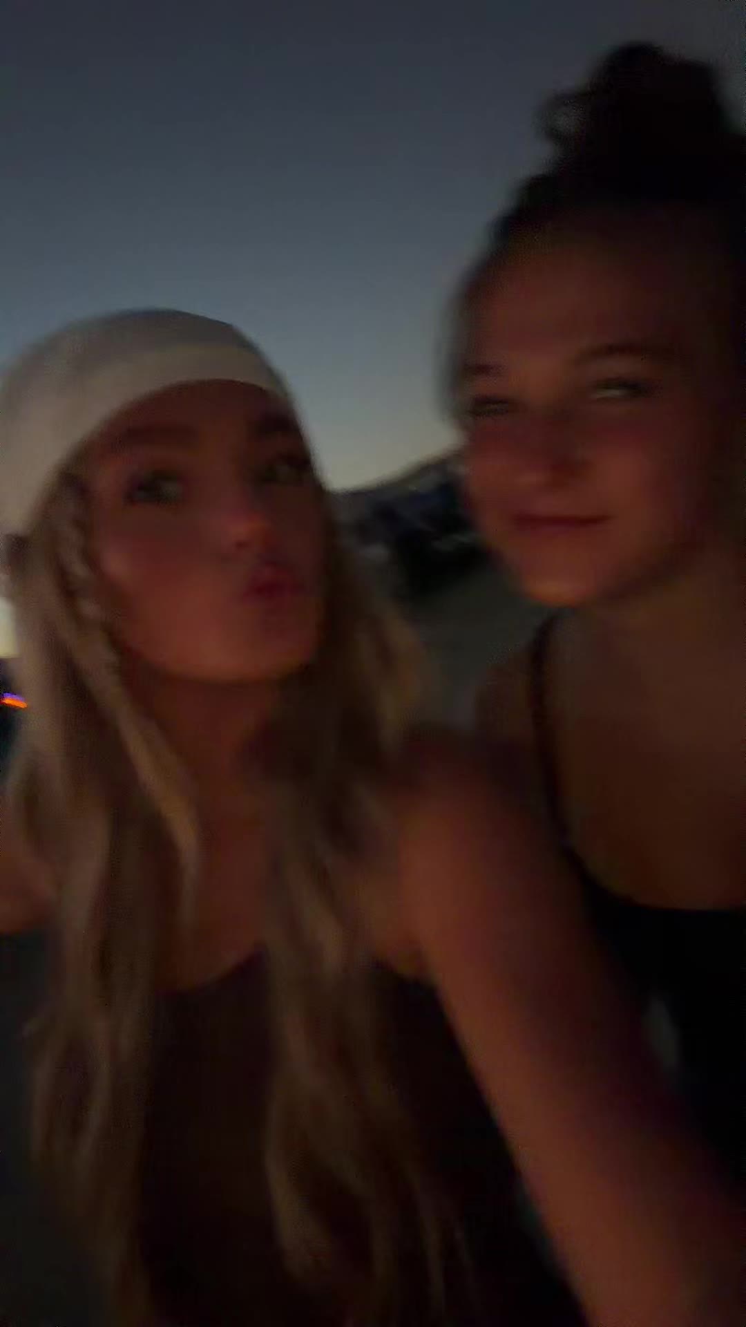 @baileyodell_