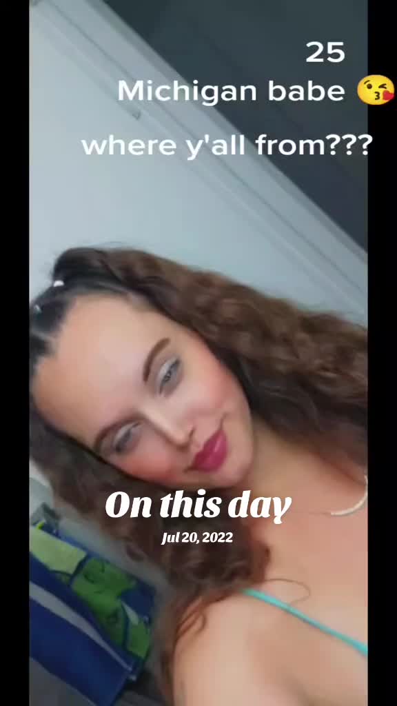 @smokingqueen420.0SAHM