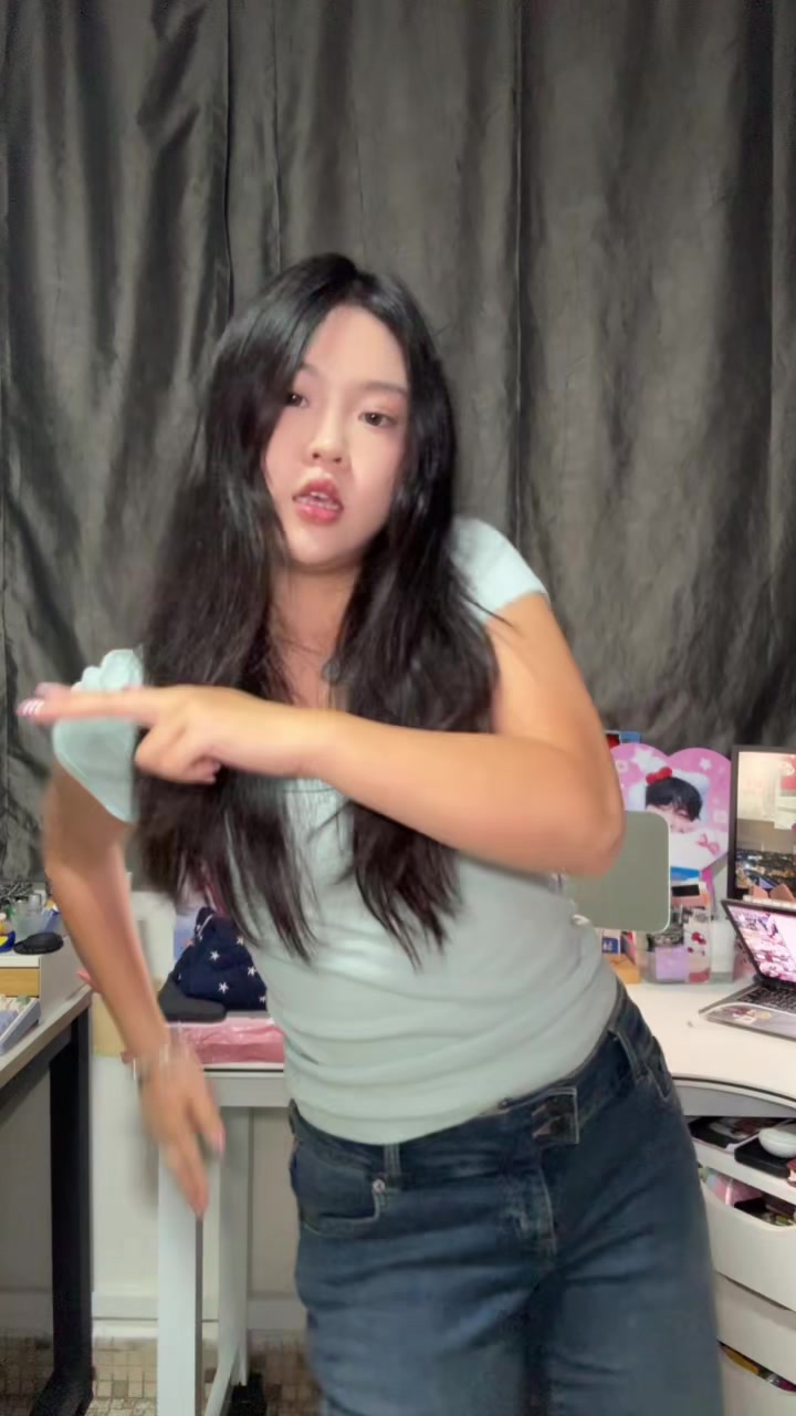 @ashley J