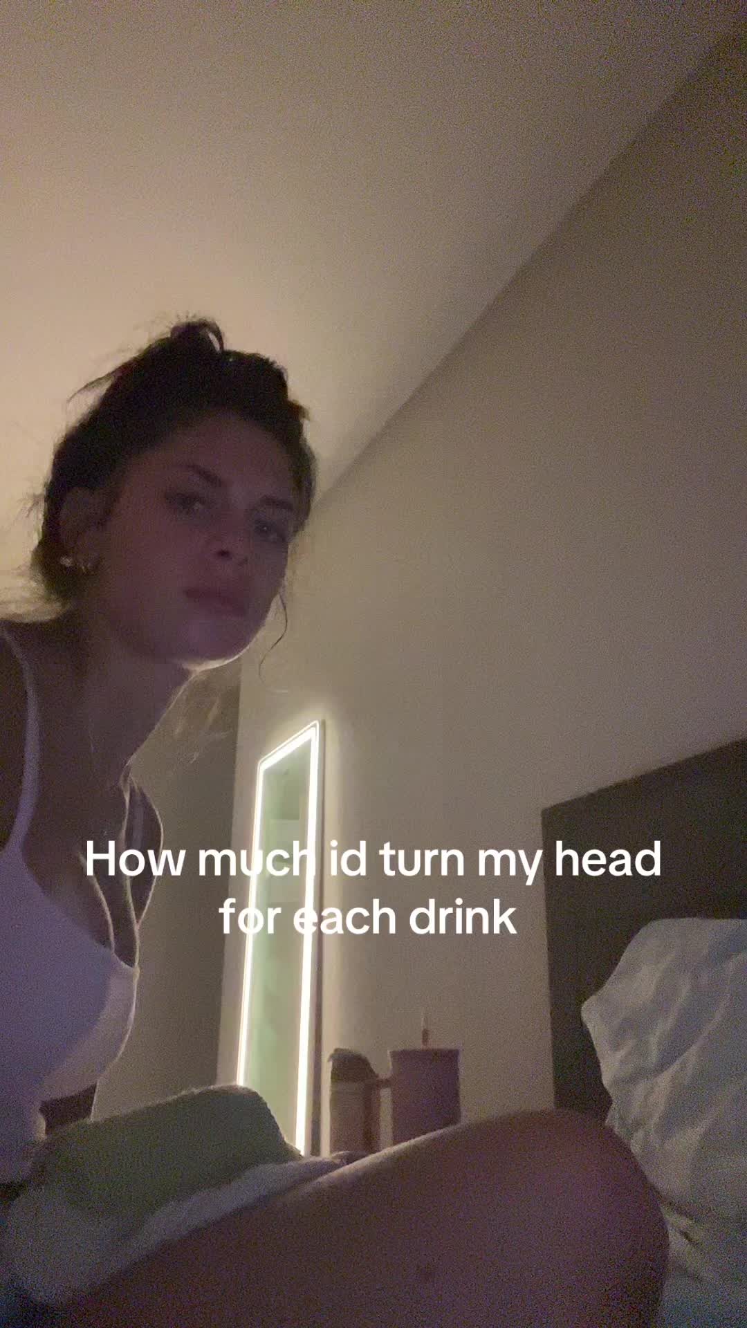 @👄