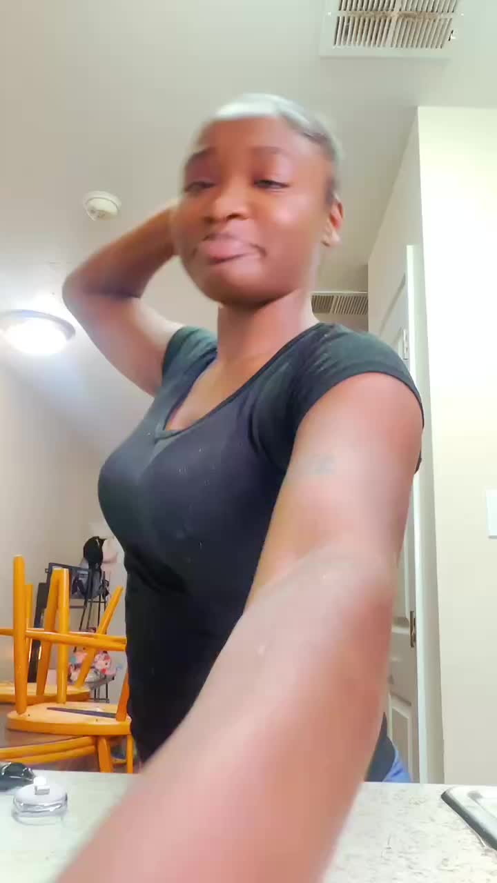 @NayaSecretpage