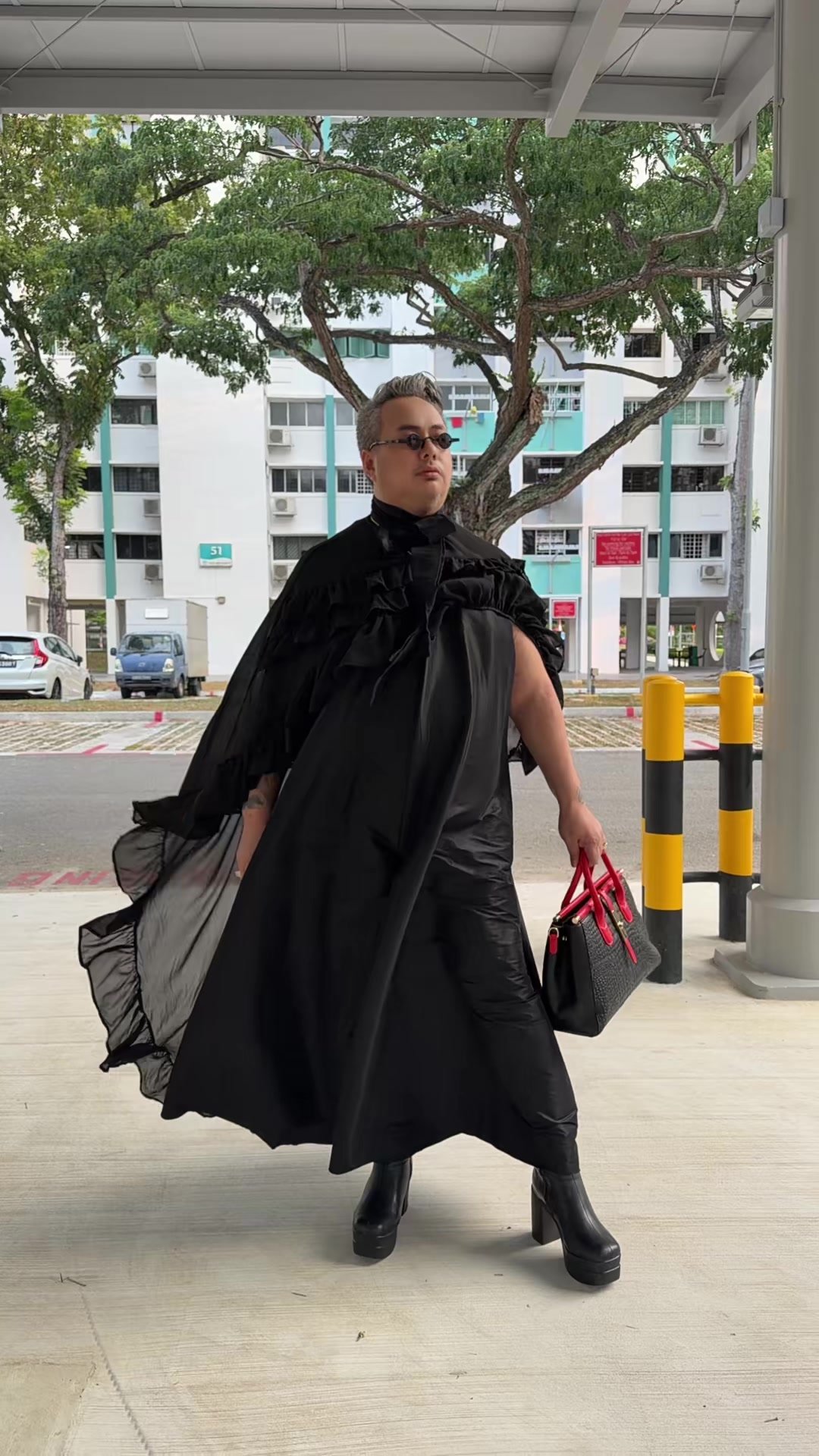 @iamDeEnormouS 🇸🇬