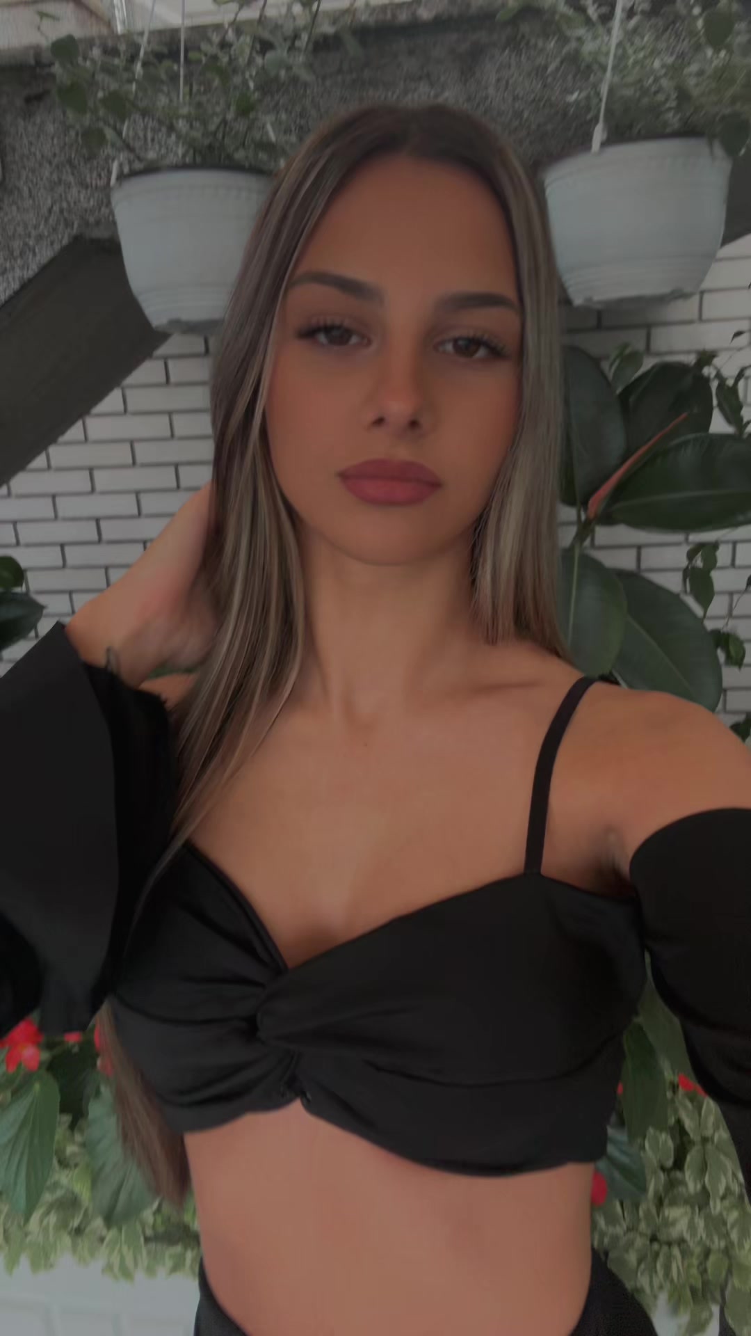 @𝒔𝒂𝒓𝒂