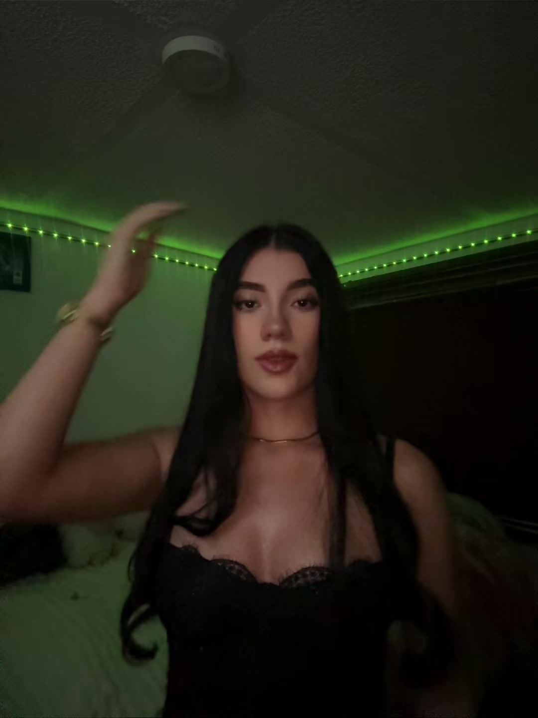 @𝓘𝓼𝓪𝓫𝓮𝓵𝓵𝓪