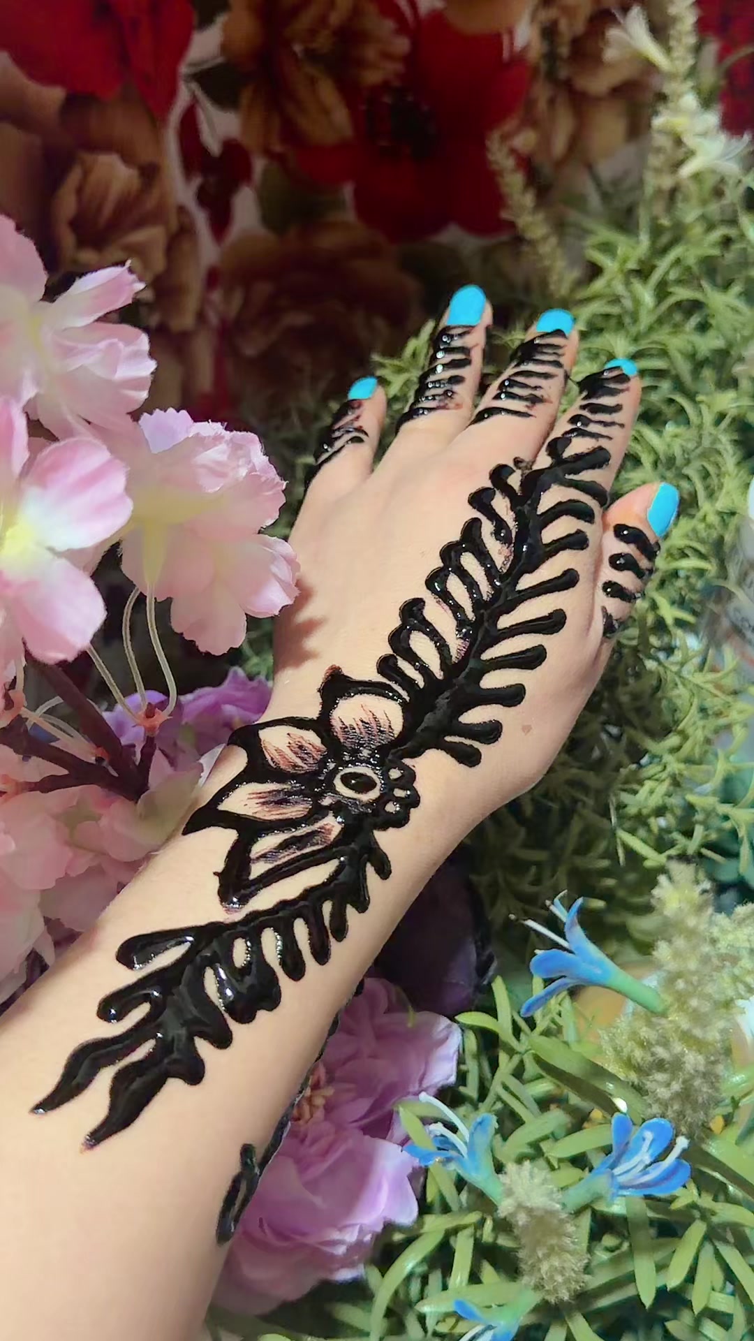 @🦋