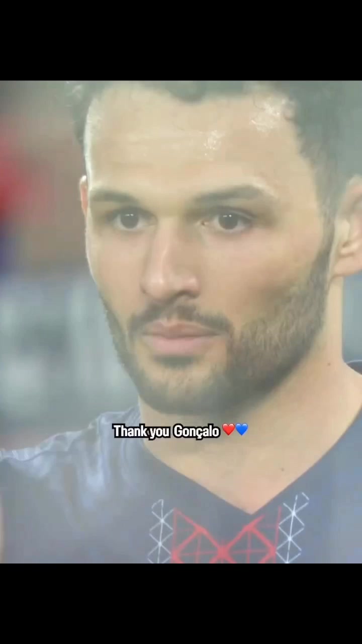 @DANGOURA🇸🇳 le PARISIEN❤️💙