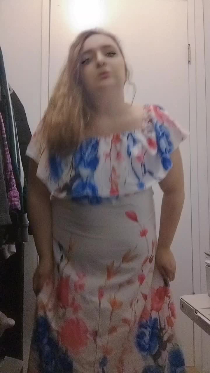 @LucyThiel.