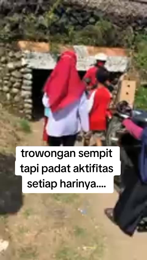 @fly over dermoleng