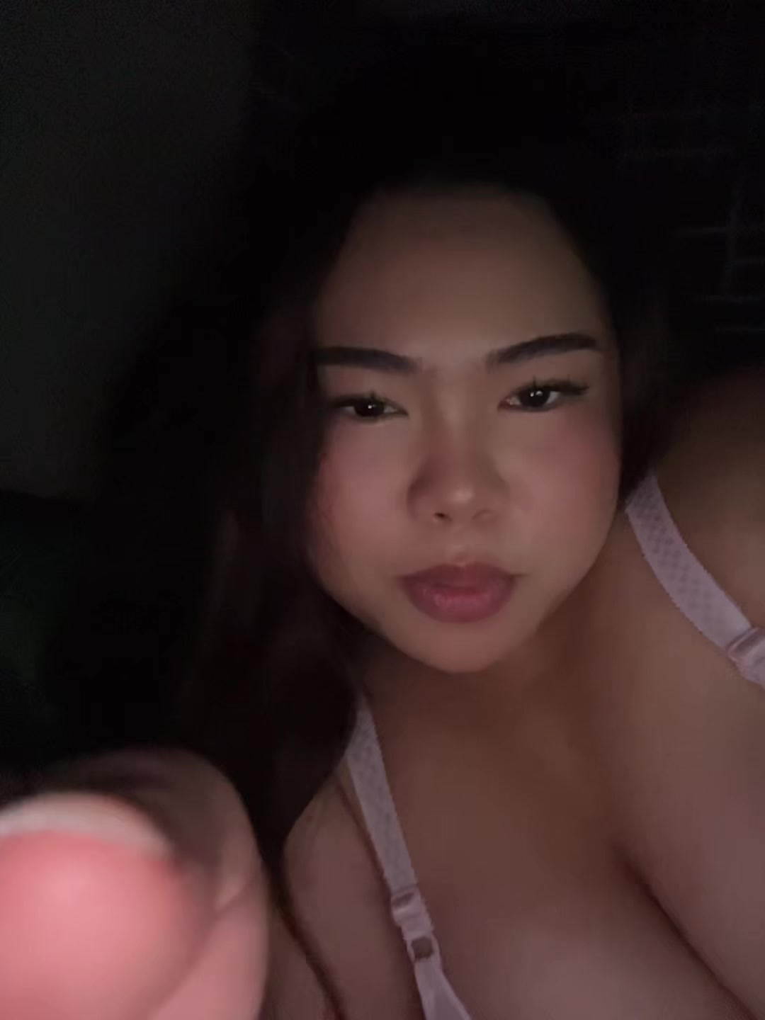 @Eya