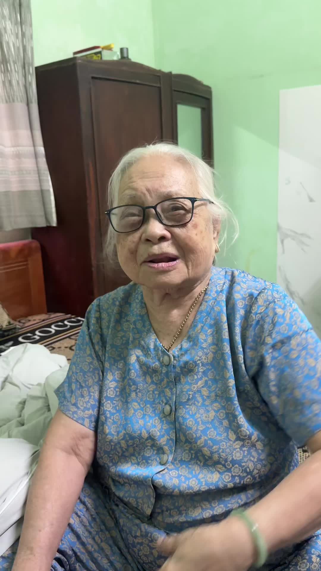 @Nguyễn Hồng Thủy